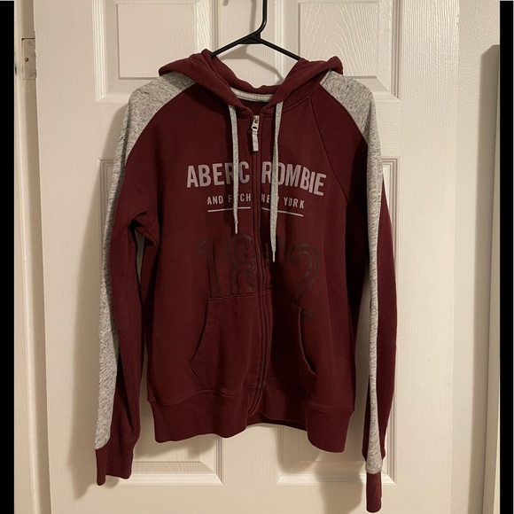 Zip up hoodie - Picture 1 of 3